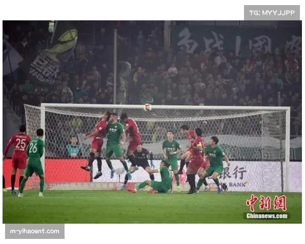 中超焦点战上海海港凭浙江队乌龙球先拔头筹占得先机