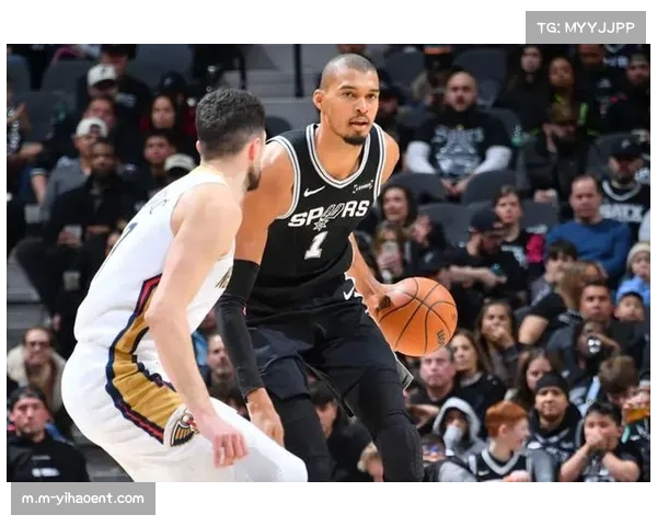 马刺末节逆转快船25分劣势 文班亚马关键封盖锁定西部第二席位